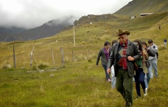 VIDEO: Proyecto de la RPU y de la PUCP realiza viaje de campo al Mantaro para registrar el dialecto Huanca